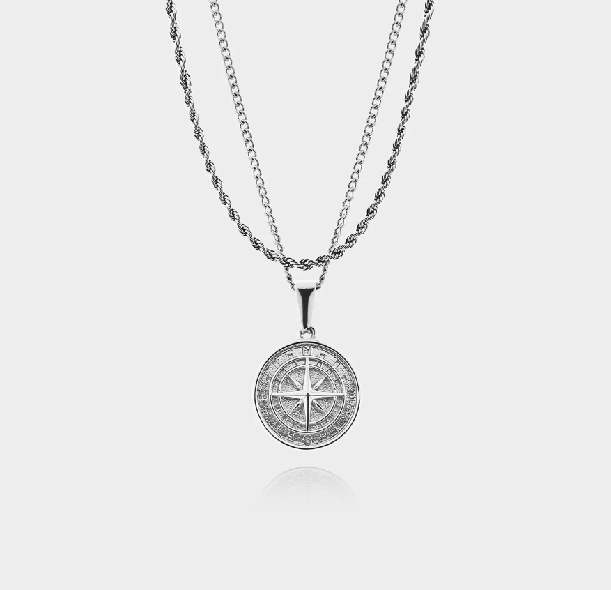 COLLANA CON CIONDOLO BUSSOLA